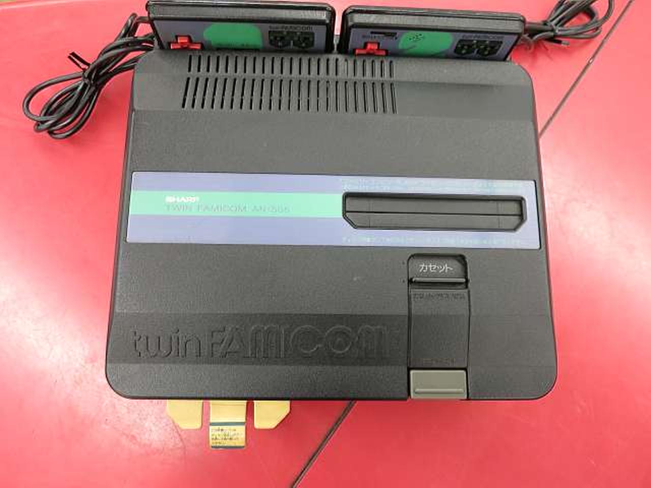ツインファミコン　ジャンク品 ツインファミコン レッド ジャンク 動作未確認