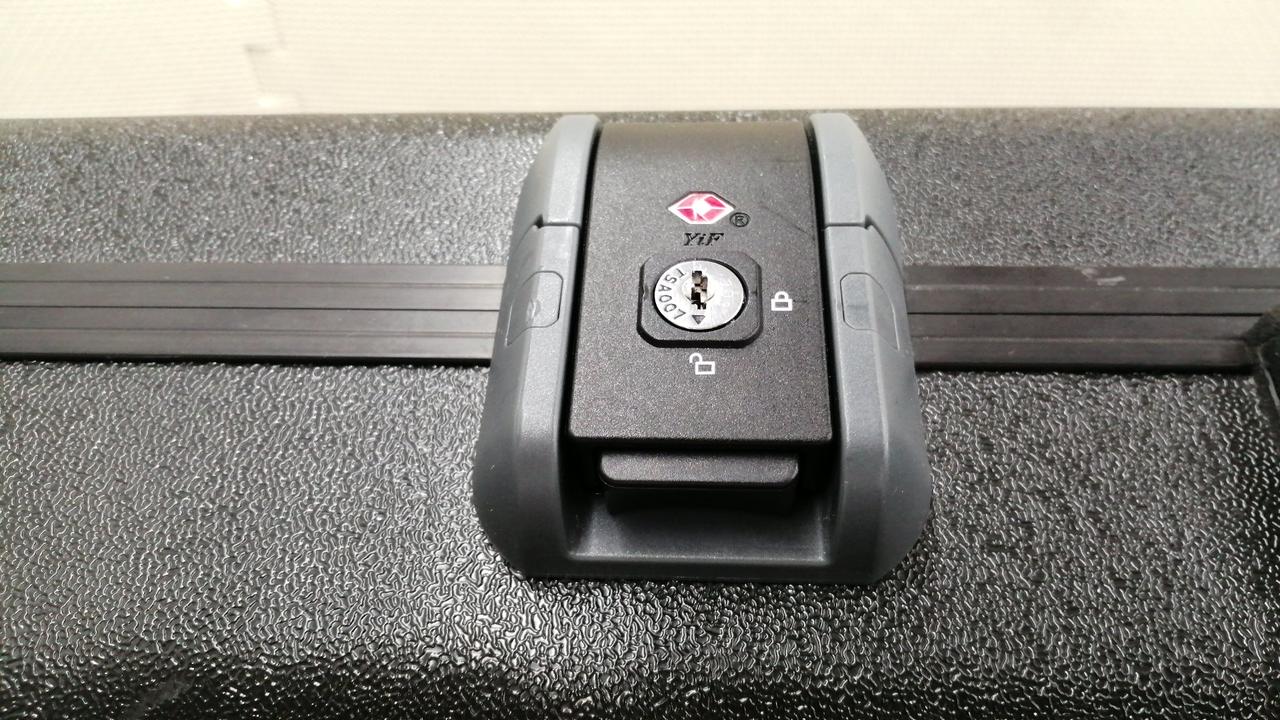FENDER|ハードケース|HARDOFFオフモール（オフモ）|1010570000068187