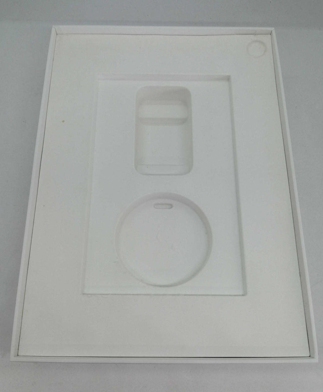 内箱汚れがあります。