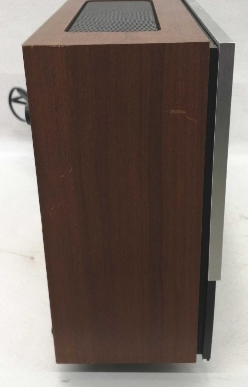 NAKAMICHI 型番：700 カセットデッキ