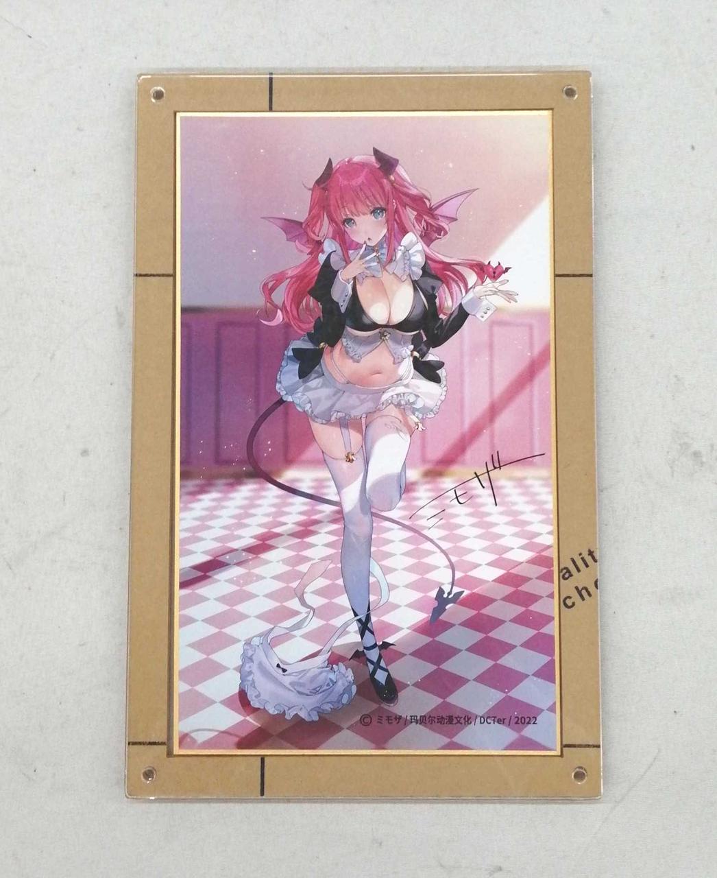 描き下ろし特製アクリルスタンド