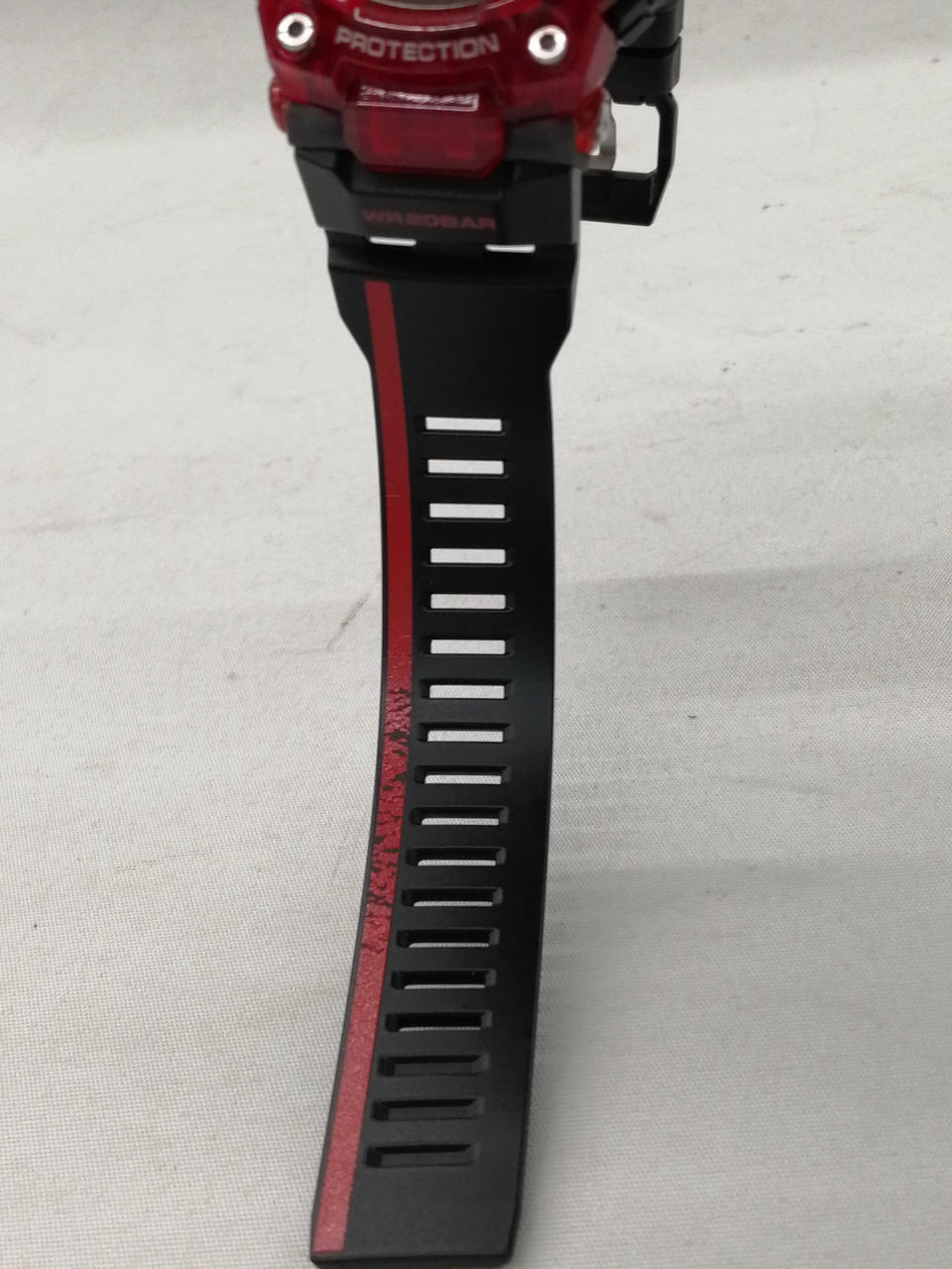 バンドに劣化が見られます。