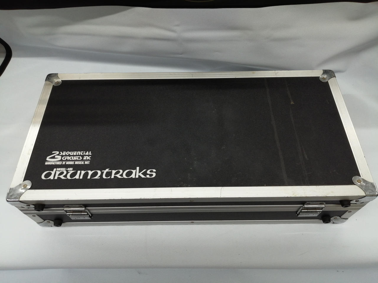 【中古】 電子計器における雑音除去・信号再生技術/啓学出版/Ｔ．Ｈ．ウィルムシャースト 電子計器における雑音除去・信号再生技術/啓学出版/T．H