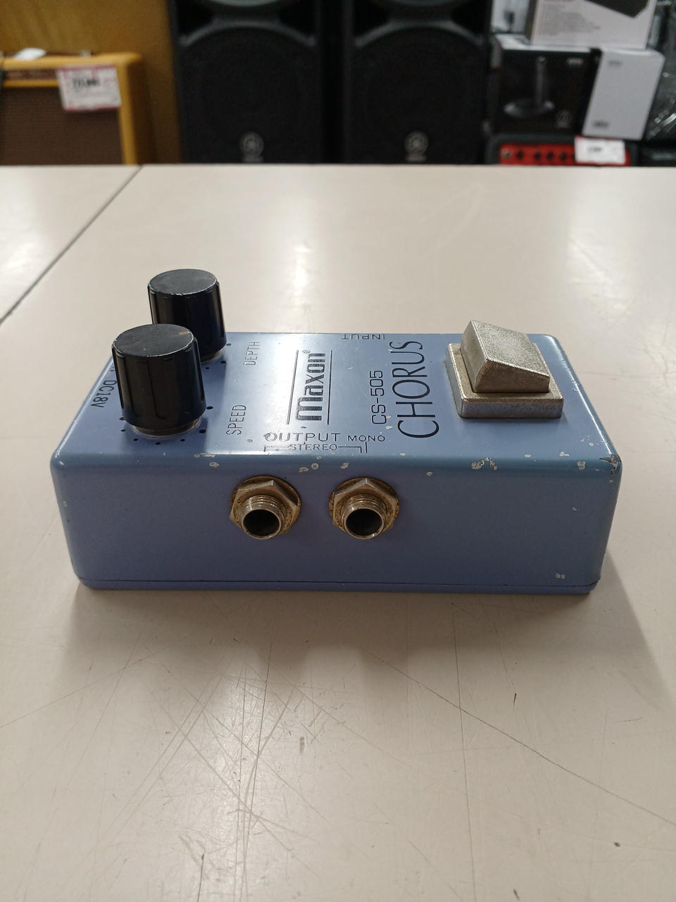 Maxon コーラスエフェクター CS-505 【ジャンク品】 MAXON CS-505 初期の18V動作のマクソンコーラスCS-505です