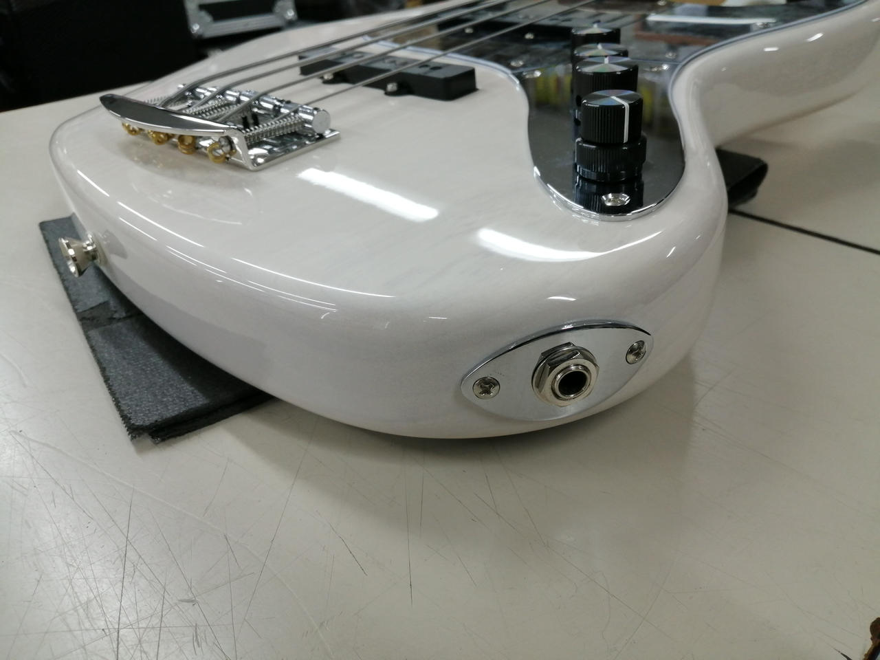 未使用品】 Kikuchi Guitars ベース用セミハードケース 未使用品