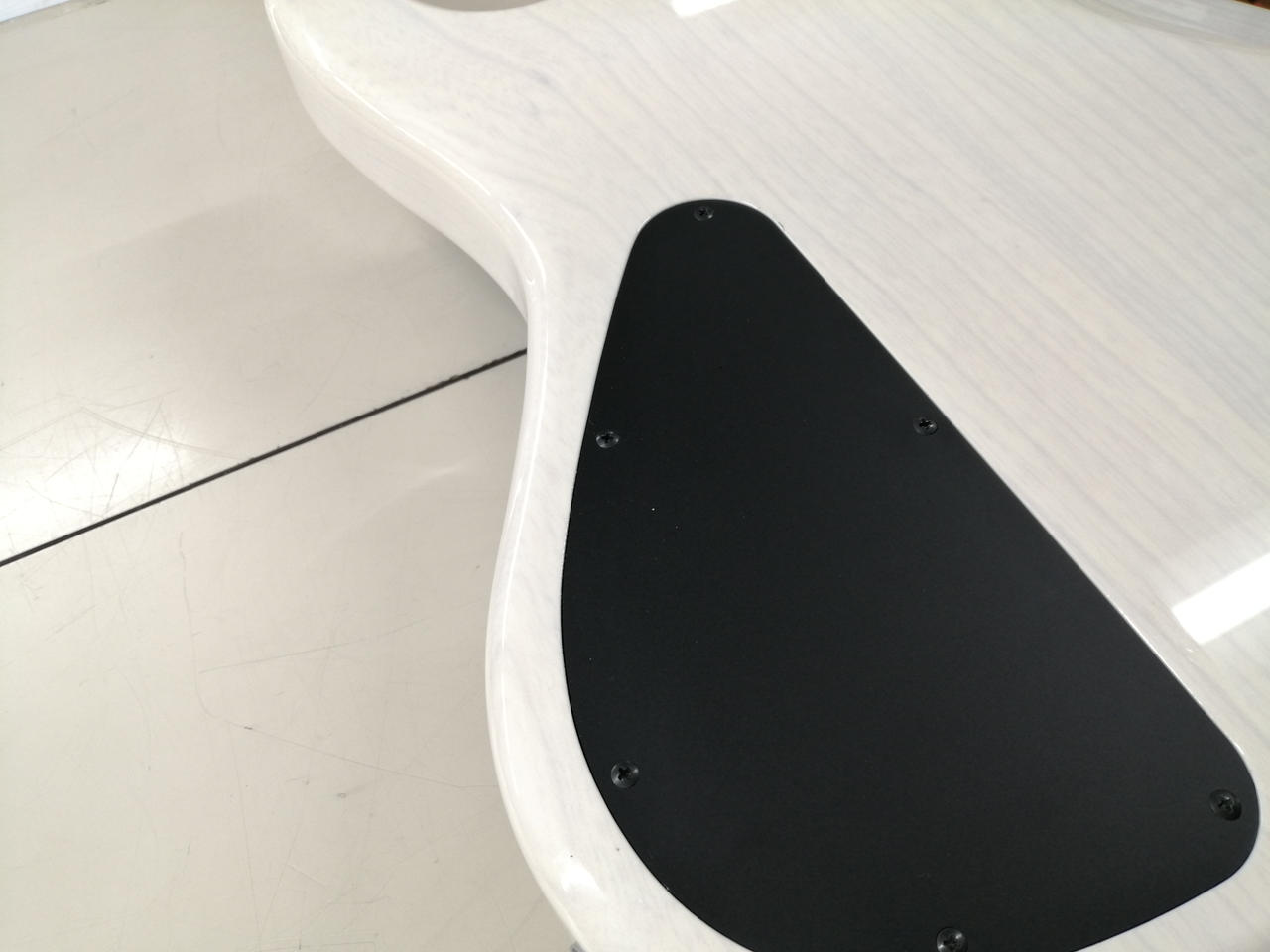 新品未使用ピラストロオリーブG弦15 1\2 ストレート弦