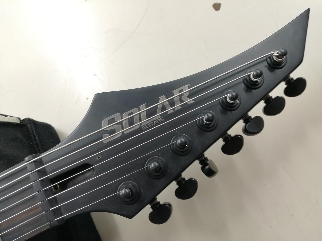 Solar guitar A1.6 C Evertune エレキギター 黒 中古
