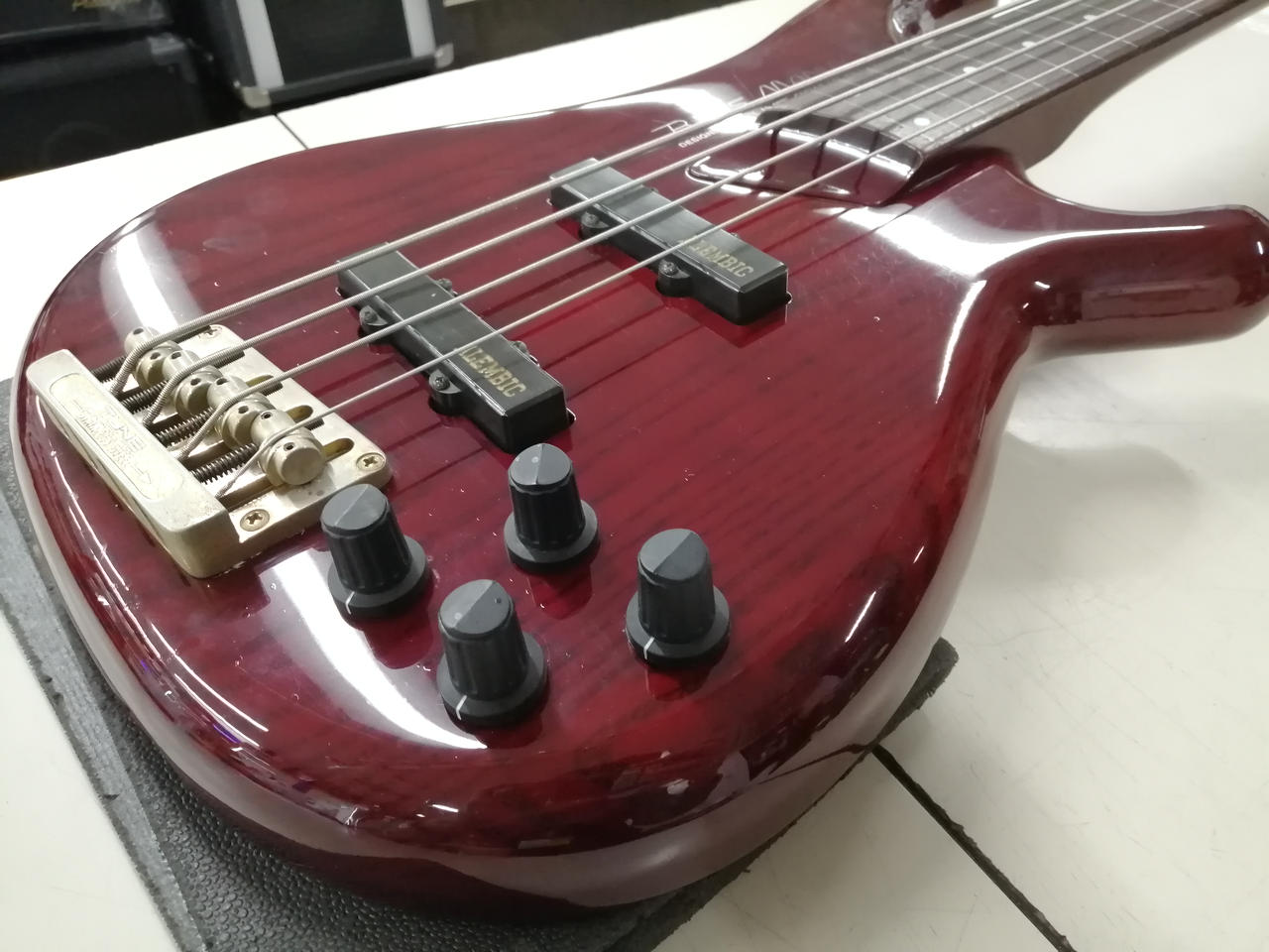 TUNE フレットレスベース　4弦　TBまたはTBC TUNE】チューン『フレットレスベース』TB-04 1週間保証【中古