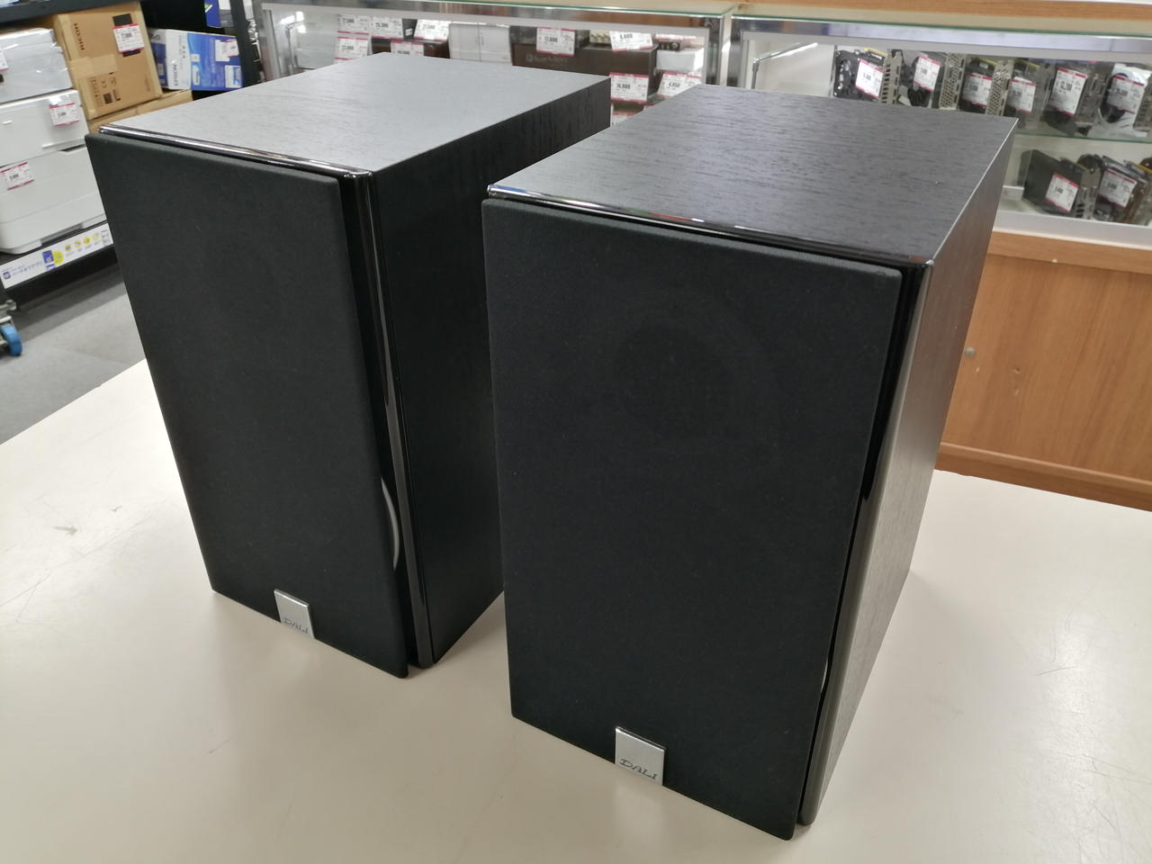 【美品 使用頻度少】DALI ZENSOR 1 スピーカー２本セット 元箱発送 美品 使用頻度少】DALI ZENSOR 1 スピーカー2本セット 元箱発送