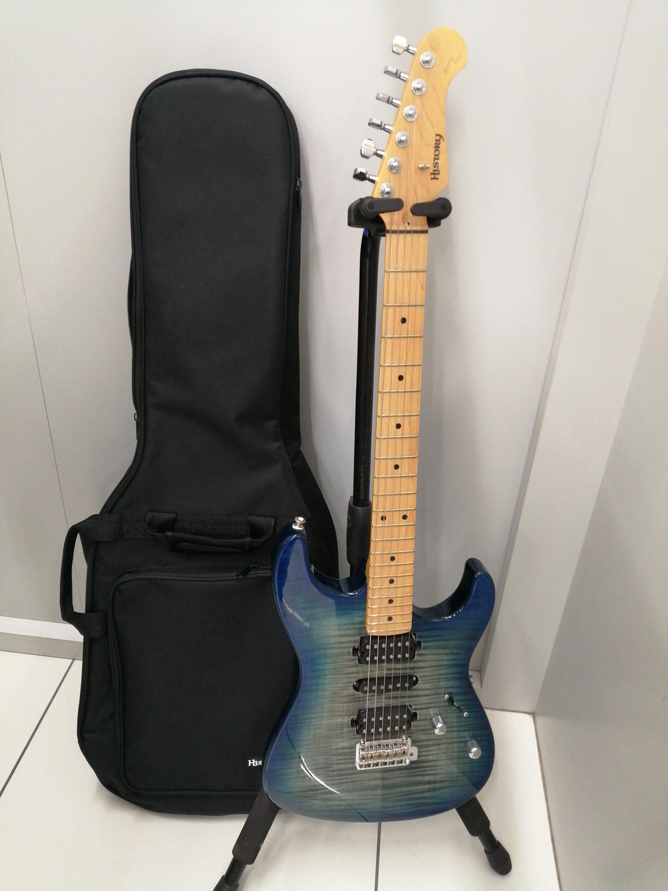 HISTORY 型番：HSE/M HSH-LIMITED エレキギター