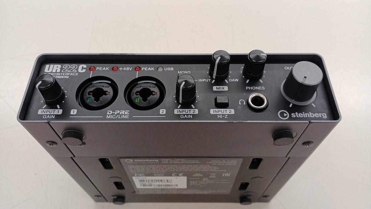 【美品・箱&説明書 付】　STEINBERG オーディオ インターフェース オーディオインターフェースSteinberg (UR22 mkII) - メルカリ