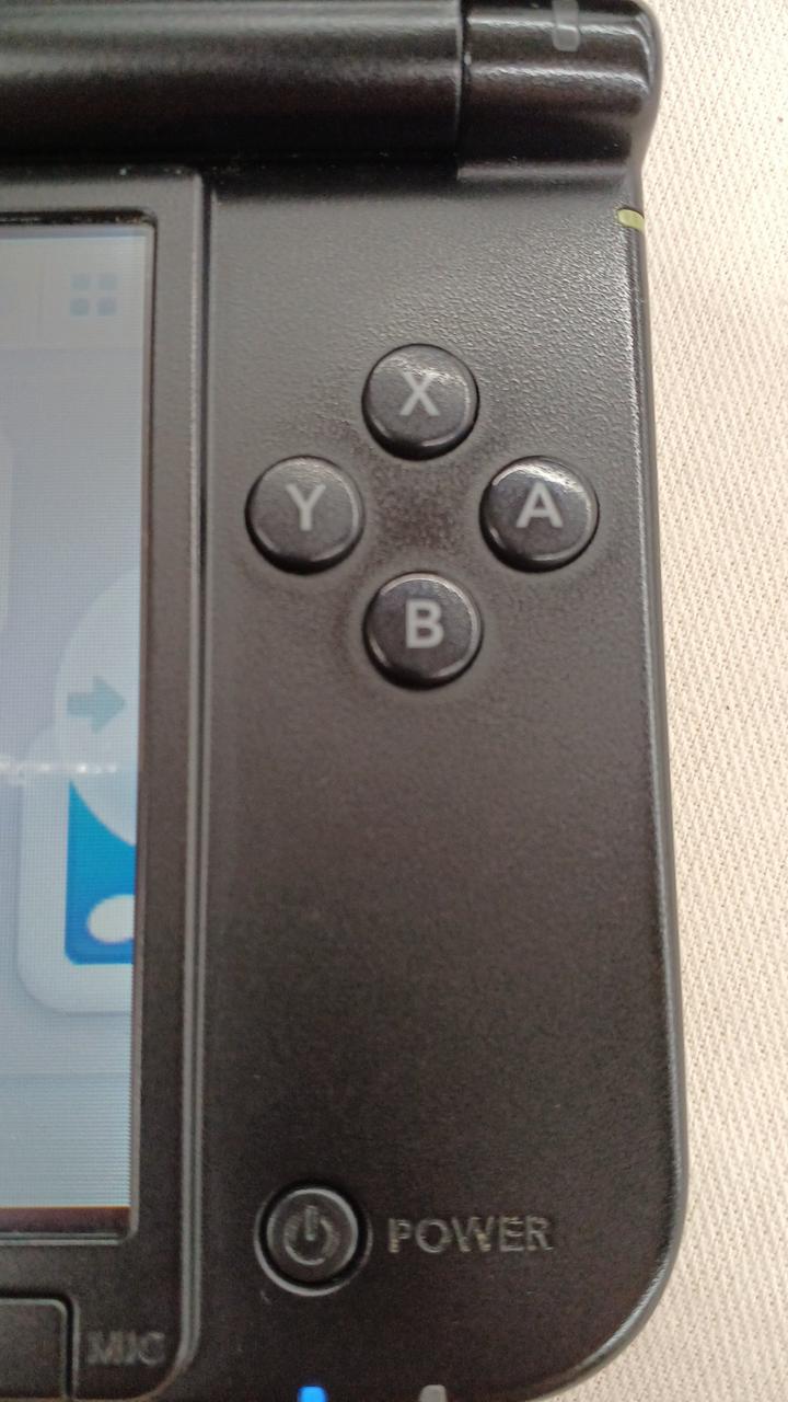 3DSジャンク品 ジャンク品》ニンテンドー3DS (電源入らない) - メルカリ