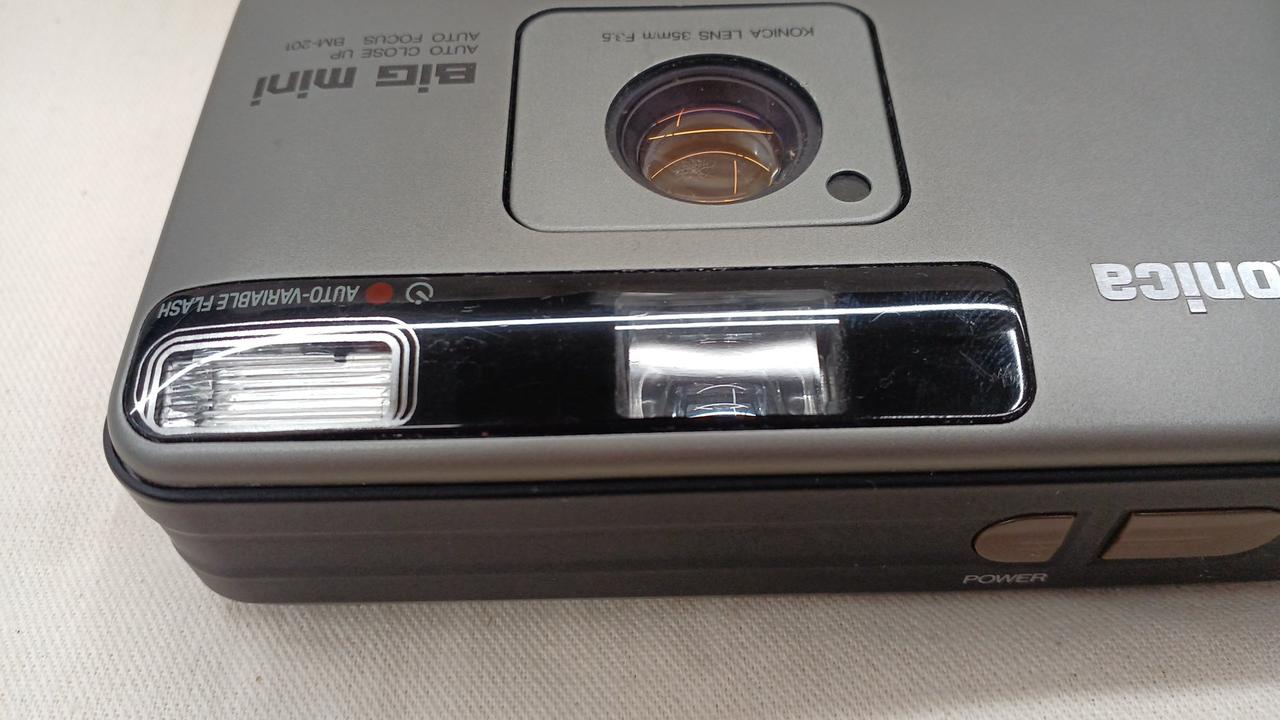 コニカ(KONICA)|コンパクトフィルムカメラ【ジャンク】|HARDOFF