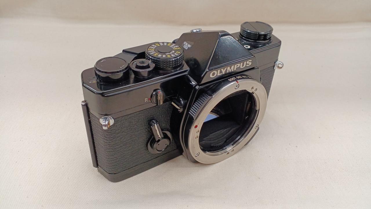 OLYMPUS フィルムカメラ OM-1 ジャンク オリンパス(OLYMPUS)|フィルムカメラ【ジャンク】|HARDOFFオフ