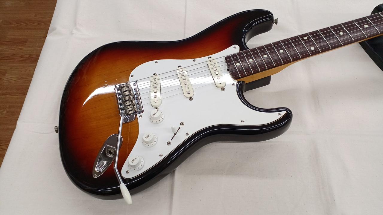 【Eシリアル】Fender Japan ストラトキャスター　ジャパンビンテージ FENDER JAPAN|Eシリアル ストラトキャスター|HARDOFFオフモール