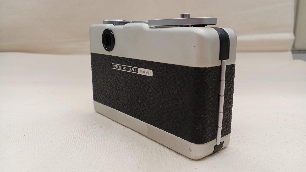 キヤノン・FT カバー付き。取扱説明書なし。【昭和ノスタルジー、ジャンク品？】 2025年最新】Yahoo!オークション -カメラ レトロ 昭和(キヤノン)の中古