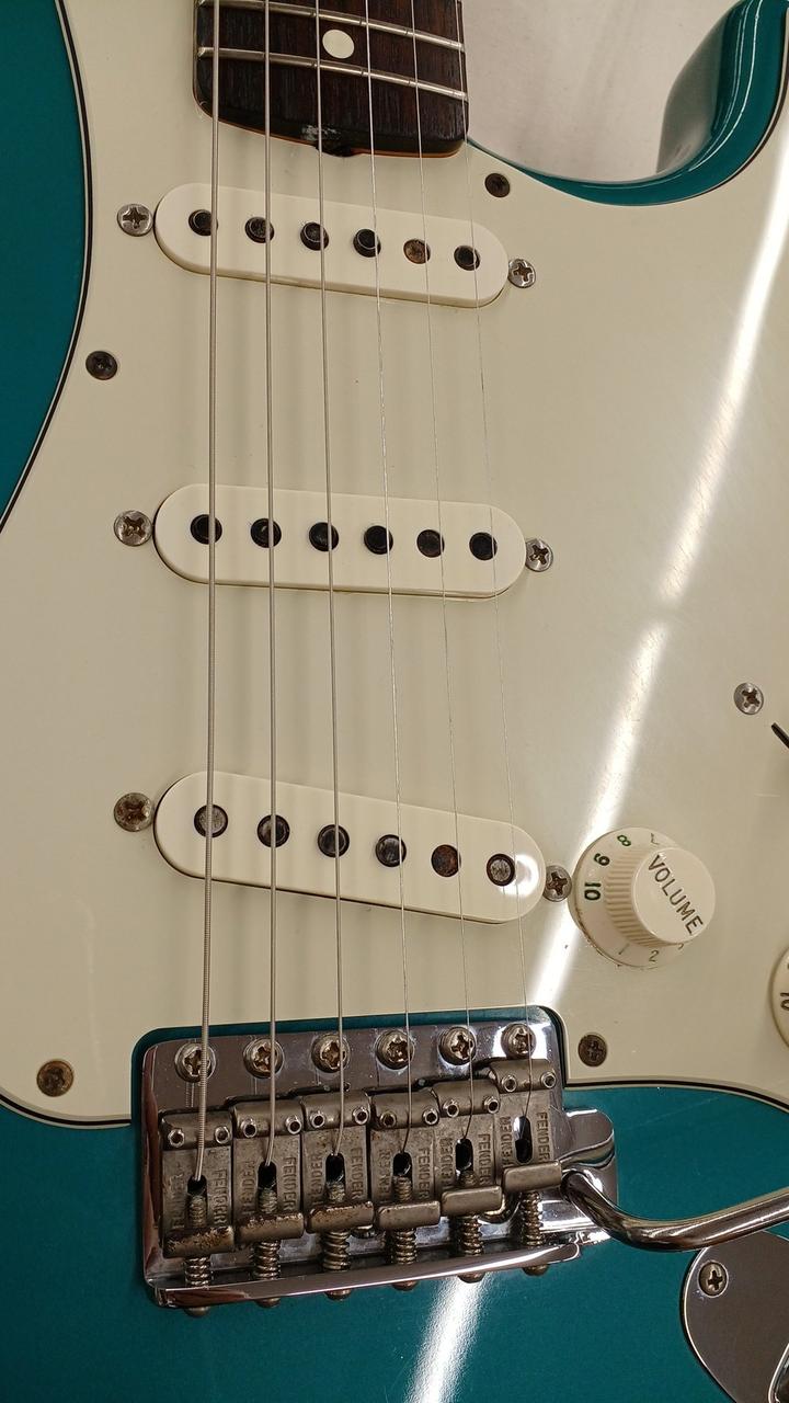 FENDER USA|エレキギター ストラトキャスタータイプ|【ハードオフ公式