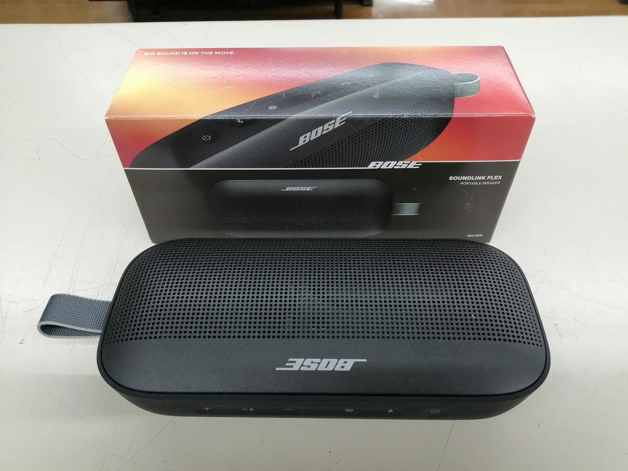BOSE SOUNDLINK FLEX ワイヤレス　スピーカー美品 Amazon.co.jp: Bose SoundLink Flex Portable Speaker (第2世代