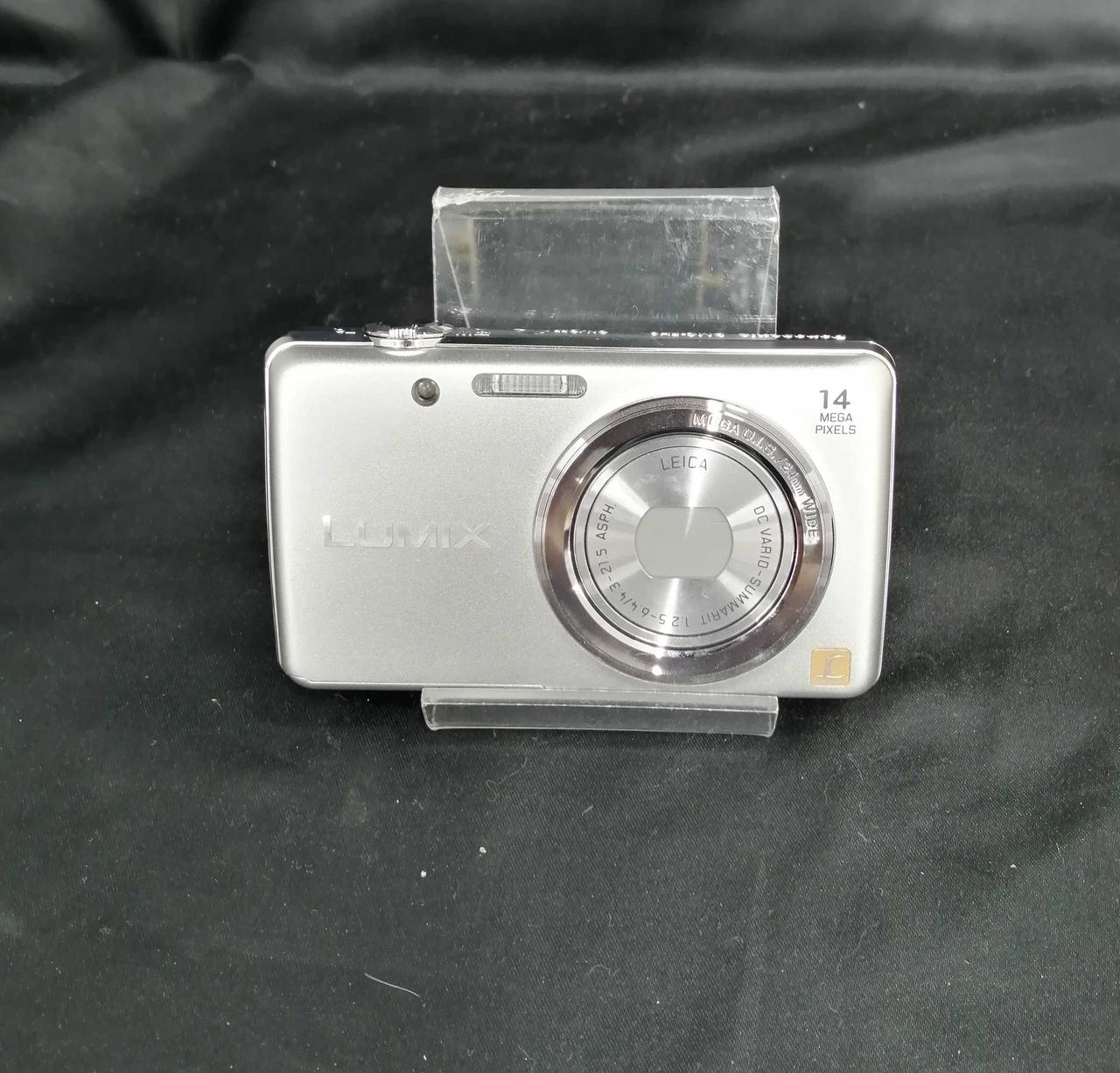 LUMIX DMC-FH6 シルバー コンパクトデジタルカメラ 本体　中古 パナソニック LUMIX DMC-FH6 価格比較 - 価格.com