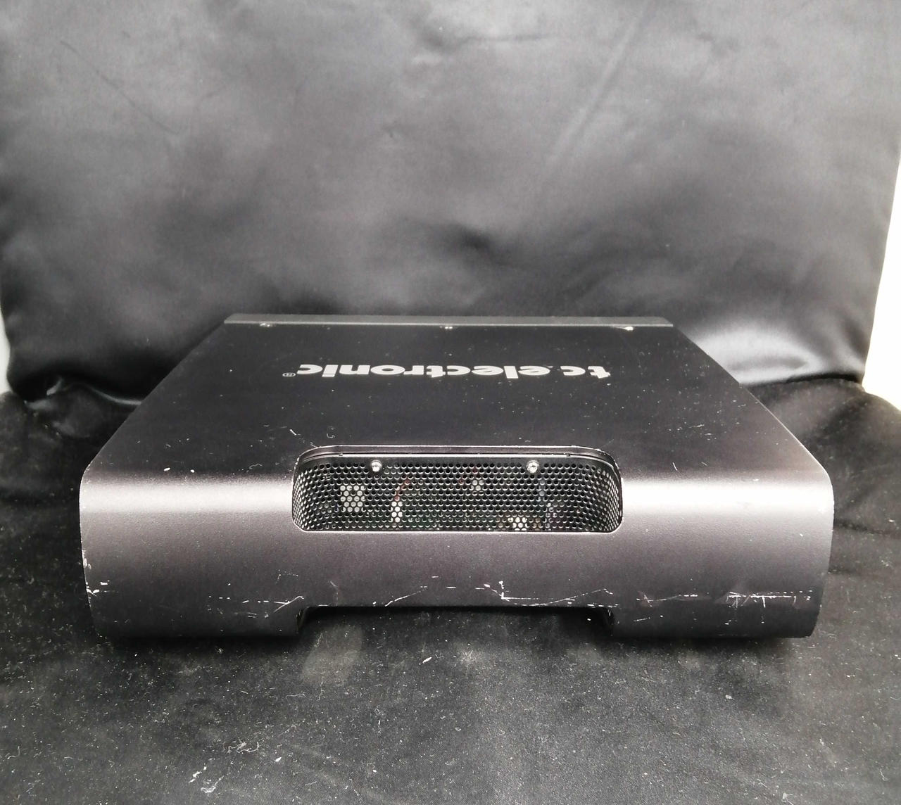 ベース tc electronic rh450 レビュー】TC ELECTRONIC RH450 名門が手掛ける軽量Dクラスアンプ