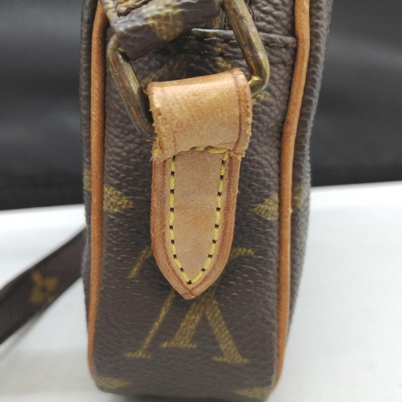 LOUIS VUITTON モノグラム ダヌーブ ミニショル a824 LOUIS VUITTON モノグラム ダヌーブ ミニショル a824 LOUIS VUITTON