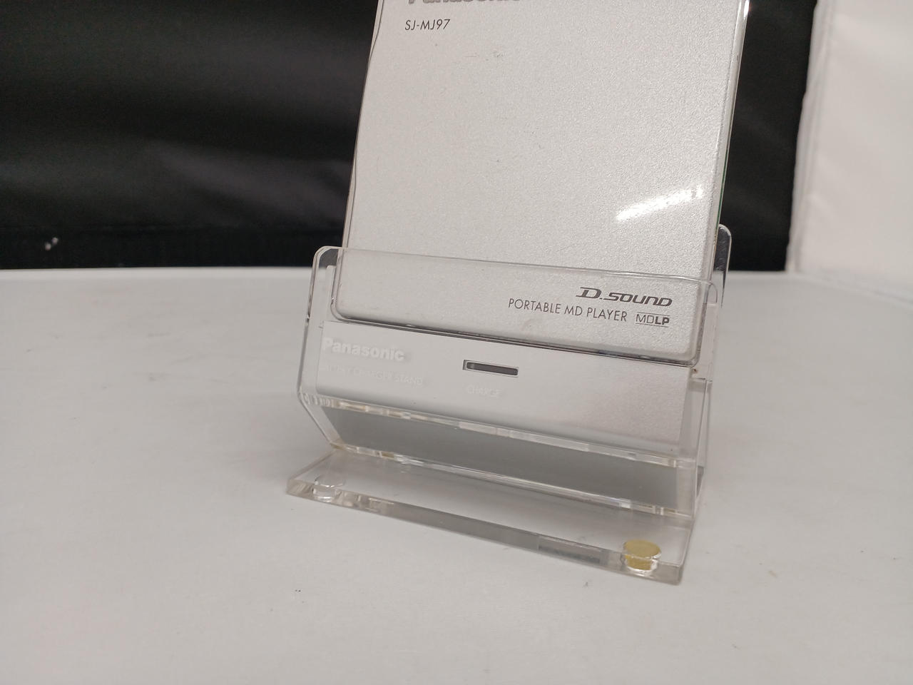 ジャンク品 Panasonic ポータブル MDプレーヤーSJ–MJ97 PANASONIC|【junk】ポータブルMDプレーヤー|HARDOFFオフモール