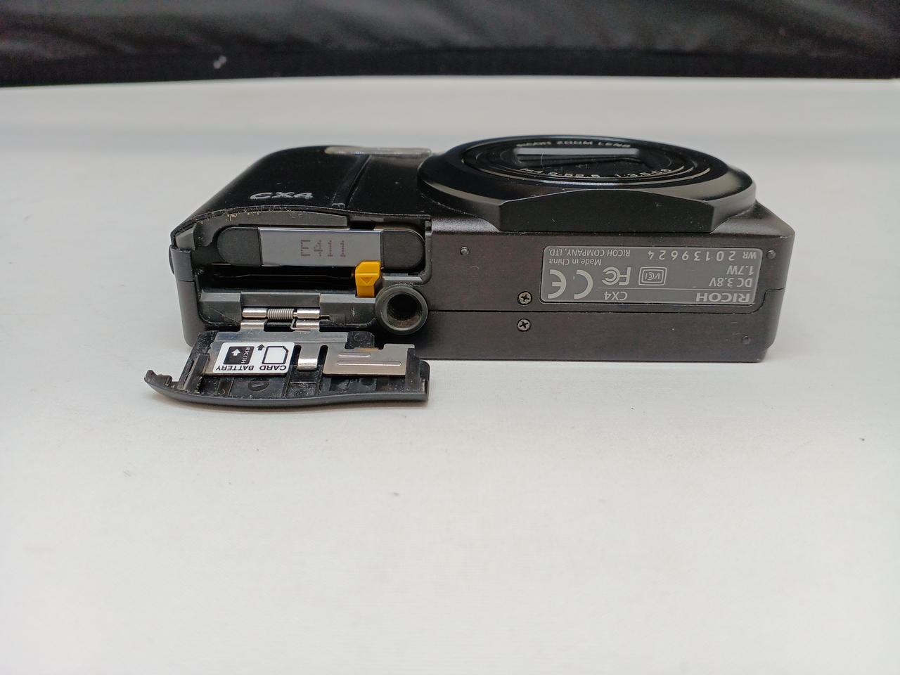 RICOH デジカメ　CX4 Amazon | RICOH デジタルカメラ CX4 ブラック CX4BK 1000万画素