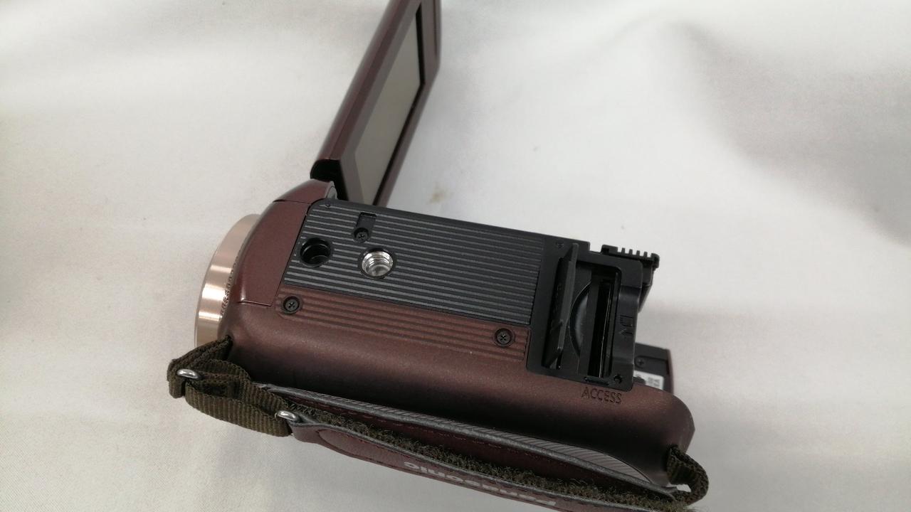 PANASONIC 型番：HC-V330M ビデオカメラ