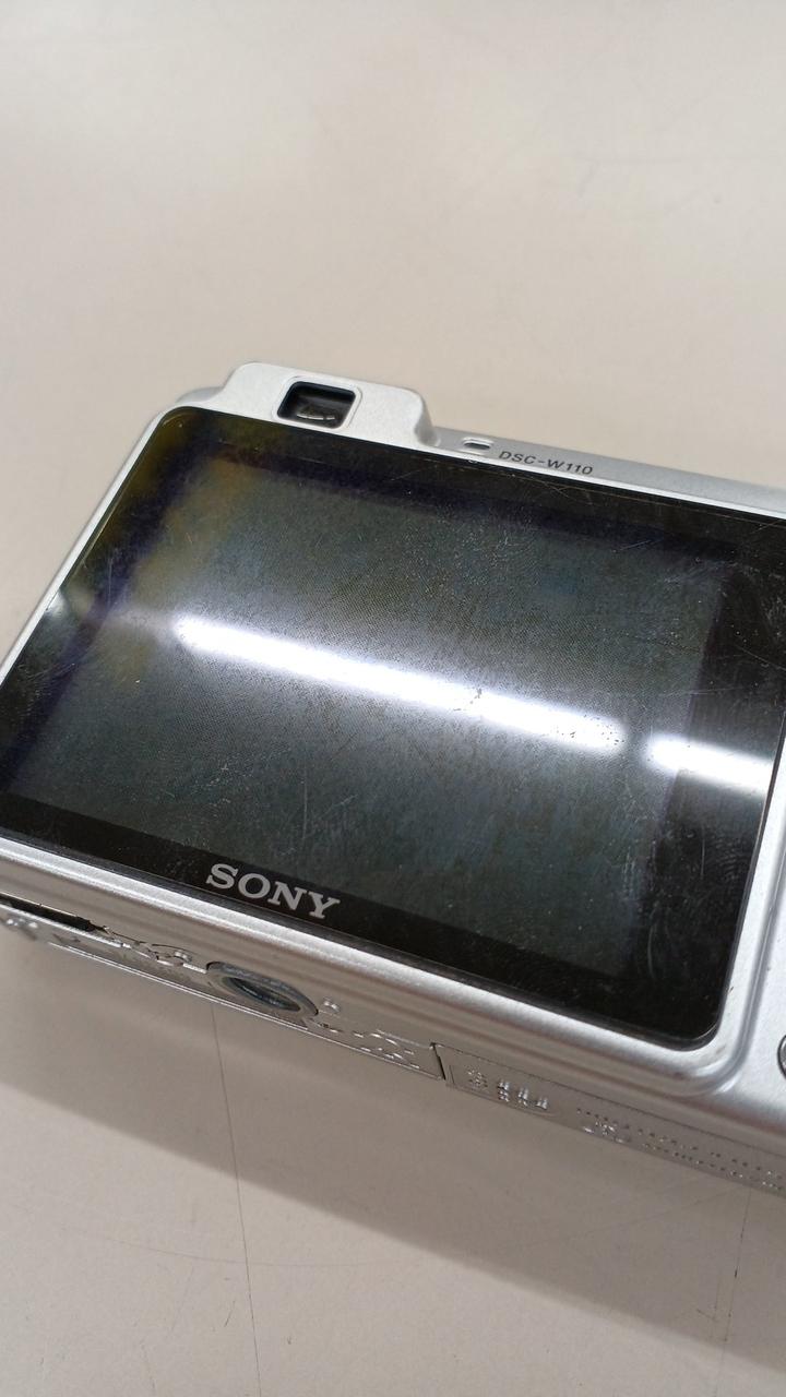 画面液晶キズヨゴレあります。