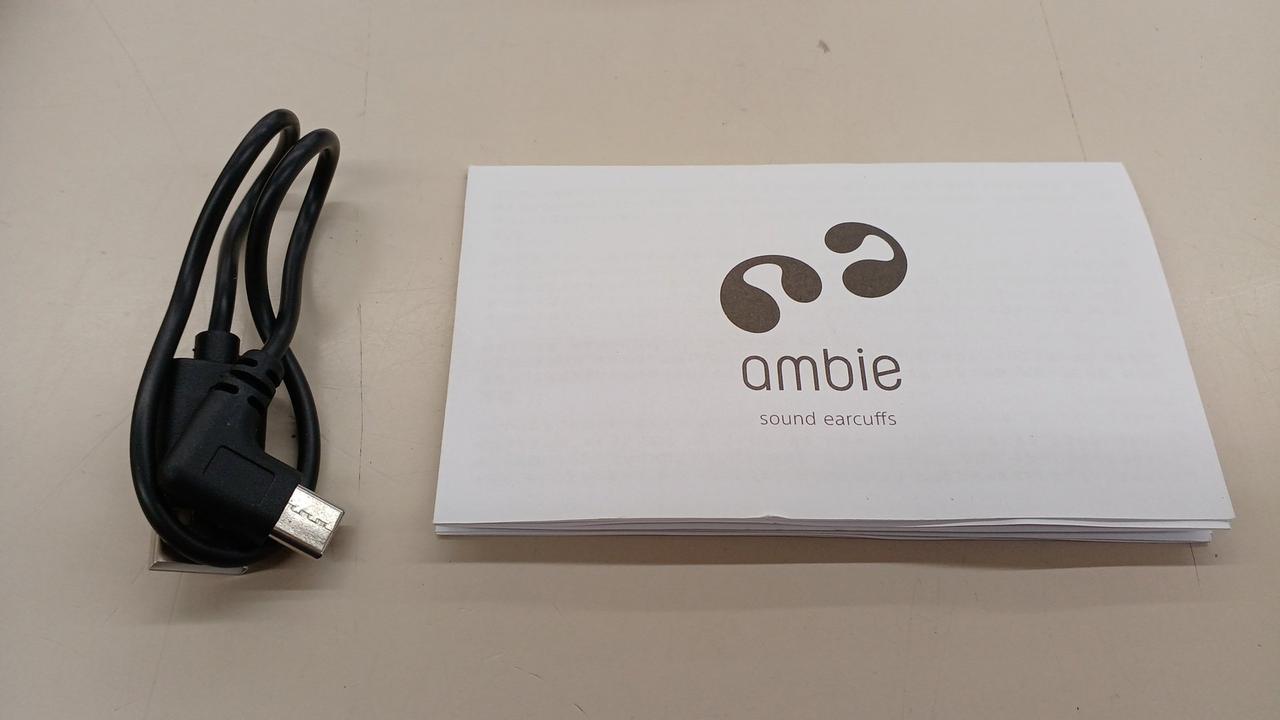 取扱説明書、接続ケーブル