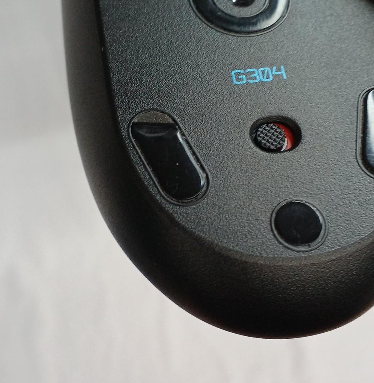 シール剥がれ有