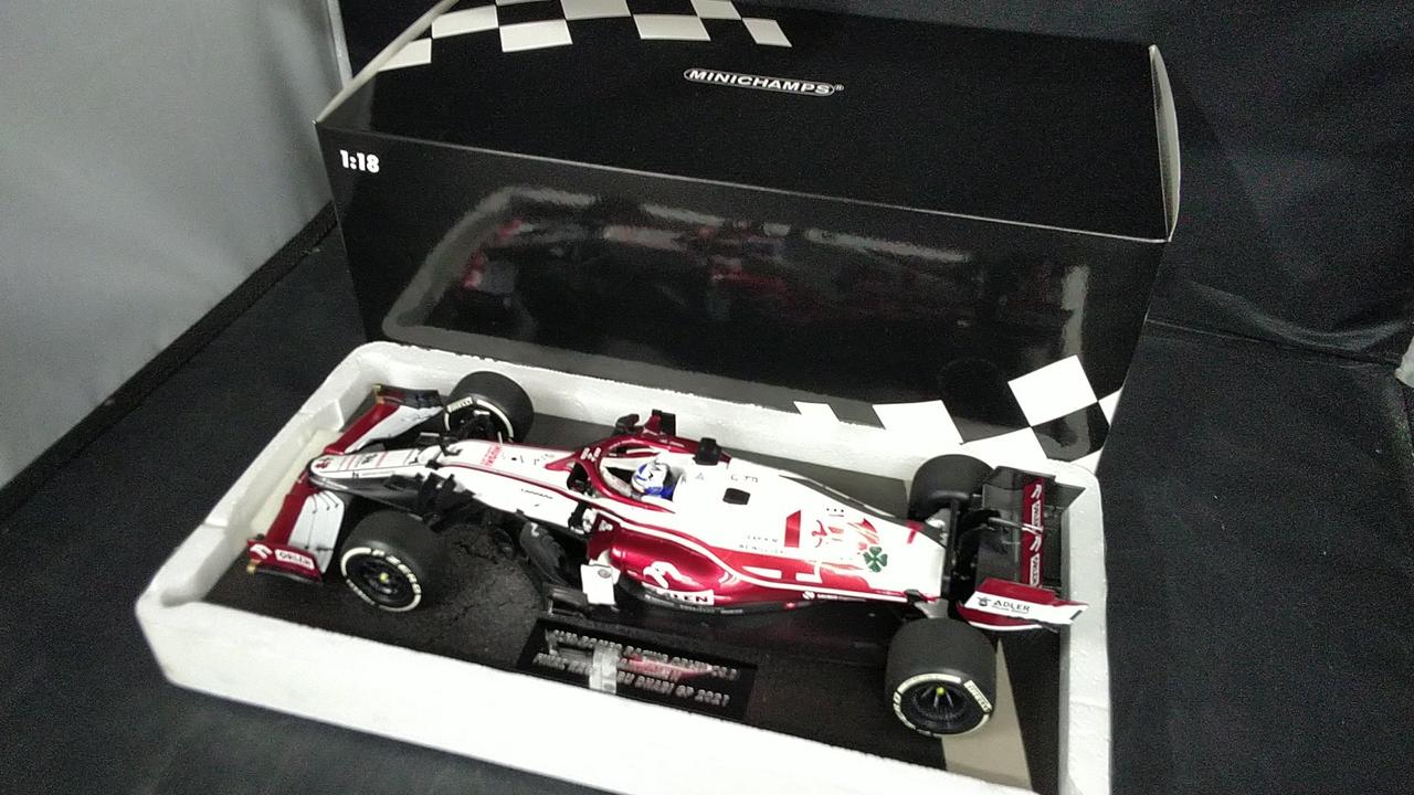 MINICHAMPS 型番：ALFA ROMEO RACING F1 C41 1/18スケール車