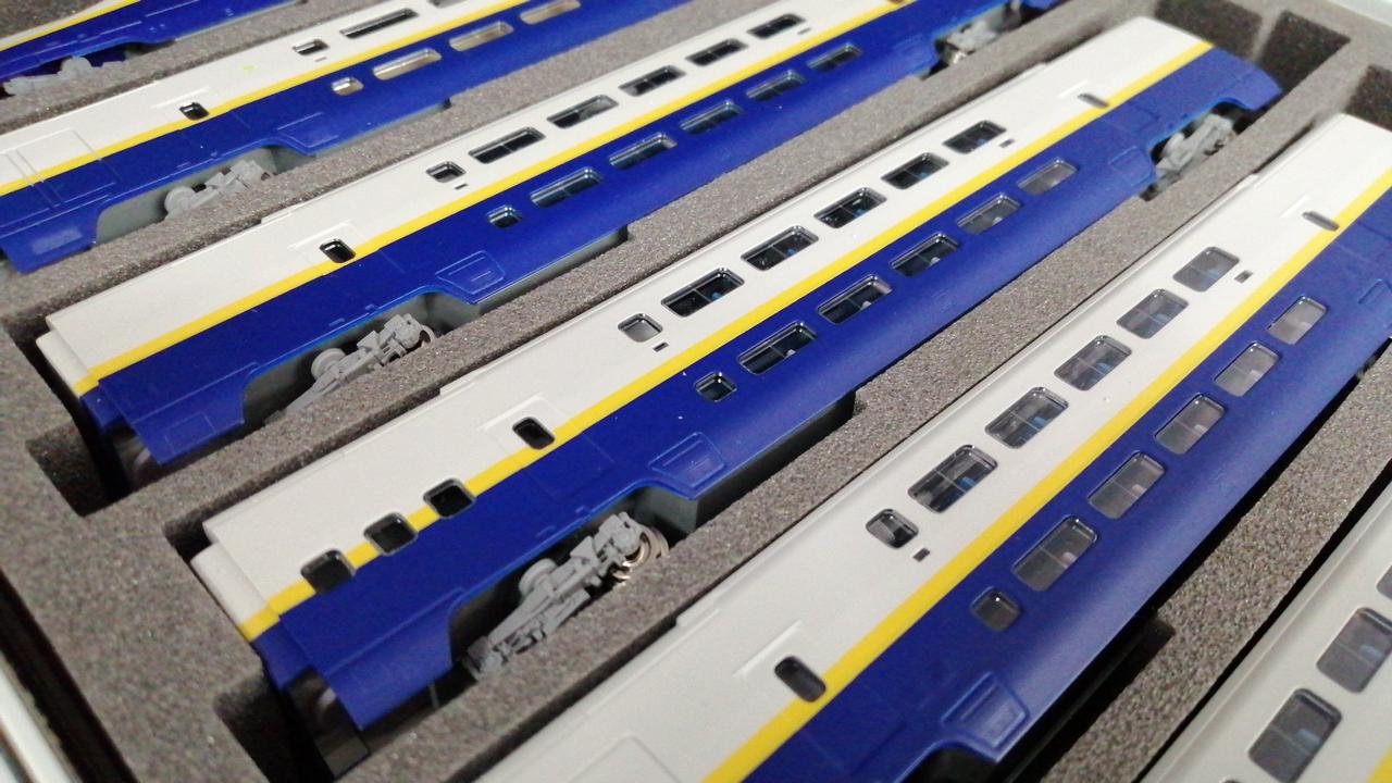 nゲージ 線路 TOMIX 11000円で大特価だと思います。 相模鉄道 11000系 基本＆増結セット | TOMIX(トミックス) 98381