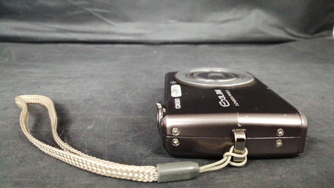 CASIOコンパクトデジタルカメラ、記録保存メモリー付 CASIO|デジタルカメラ|【ハードオフ公式通販】オフモール|1010700000035459
