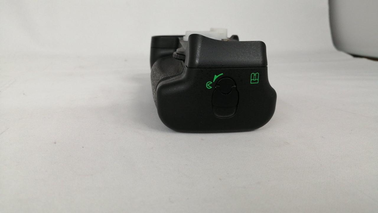 NIKON|バッテリーグリップ|【ハードオフ公式通販】オフモール