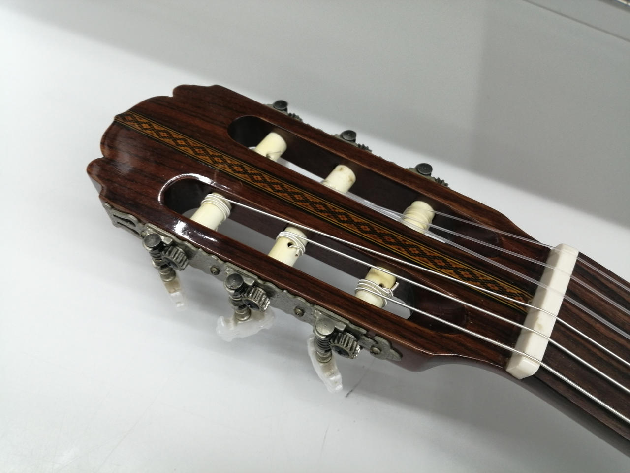 春日 クラシックギター♪