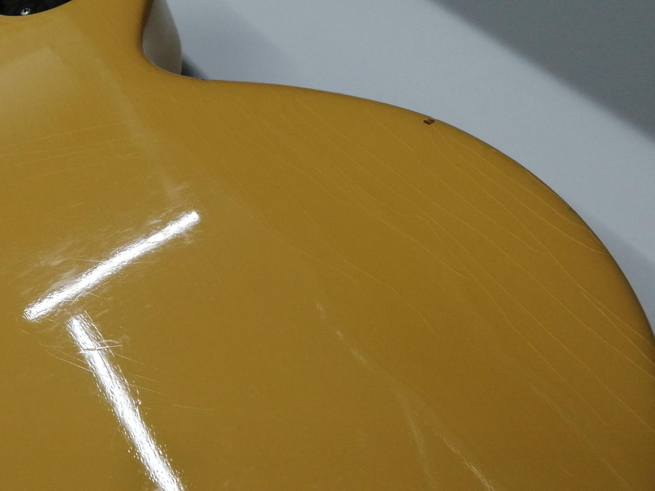 ボディ裏にウェザーチェックあり