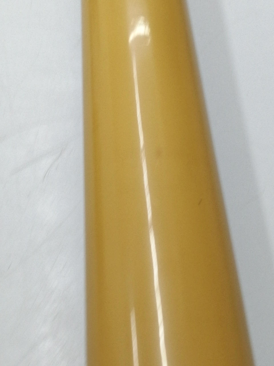 ネック裏擦り傷あり