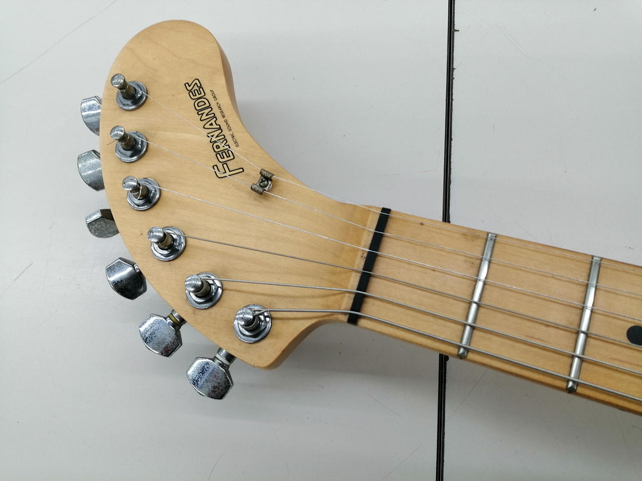 フェルナンデス(FERNANDES)|アンプ内蔵ギター|HARDOFFオフモール