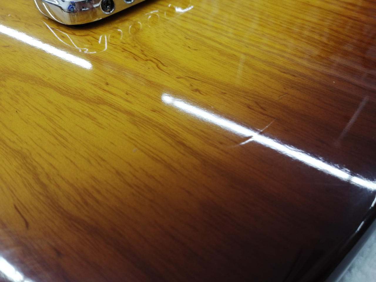 ボディキズあり