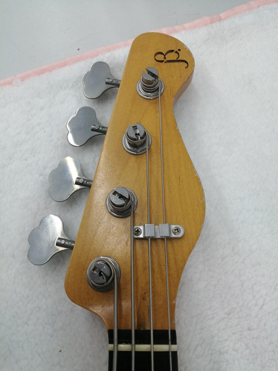 【本日限定】定価40万円ほど 極美品 ブラックスモーカー 5弦 ジャズベース Squier スクワイヤー スクワイア Affinity Series Active Jazz