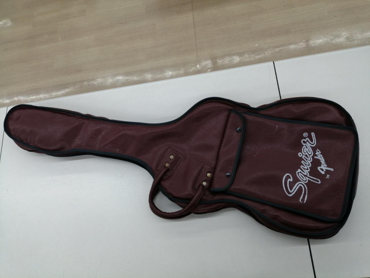 ソフトケース付属