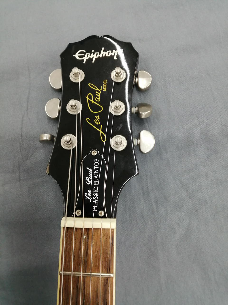 ♢ Epiphone レスポールClassic Plaintop エレキギター Epiphone（エピフォン） 【中古】 Les Paul レスポール CLASSIC
