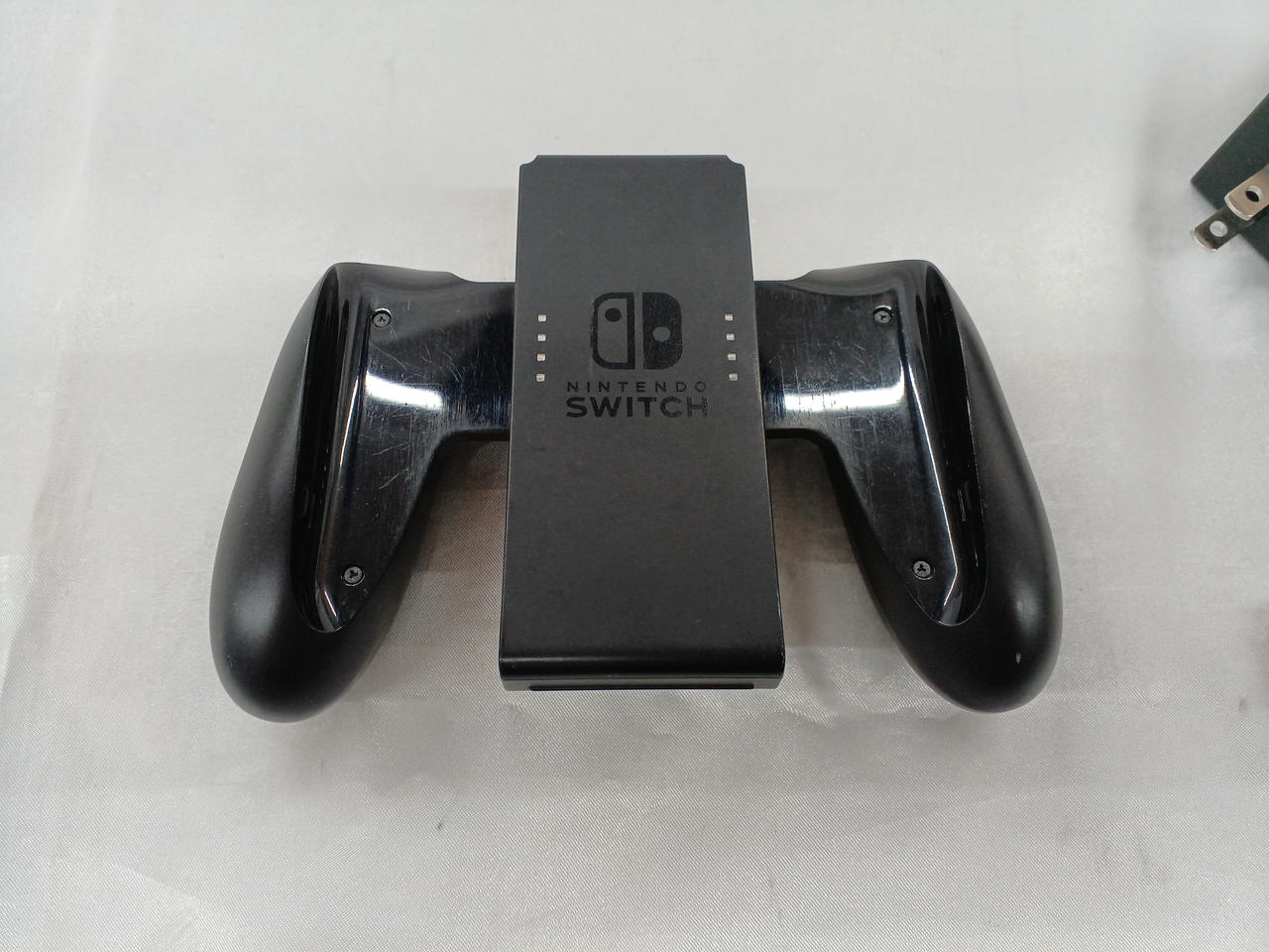 Nintendo Switch ブラック本体のみ ニンテンドウ(NINTENDO)|NINTENDO SWITCH|HARDOFFオフモール（オフモ