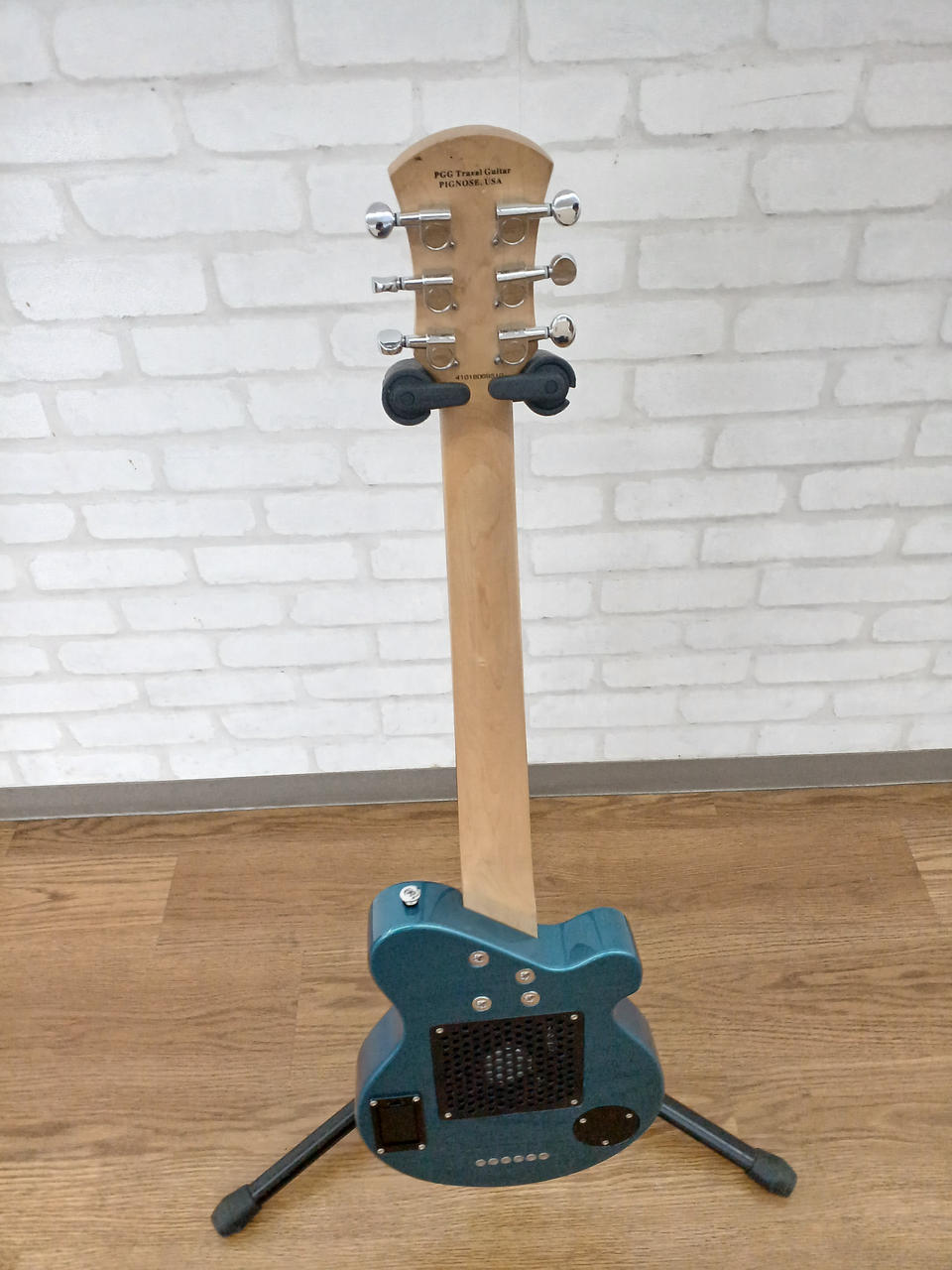 PIGNOSE ピグノーズUSA トラベルベース アンプ内蔵　ヘッドホン端子付 楽天市場】【送料込】【ヘッドホン付】Pignose ピグノーズ PGB