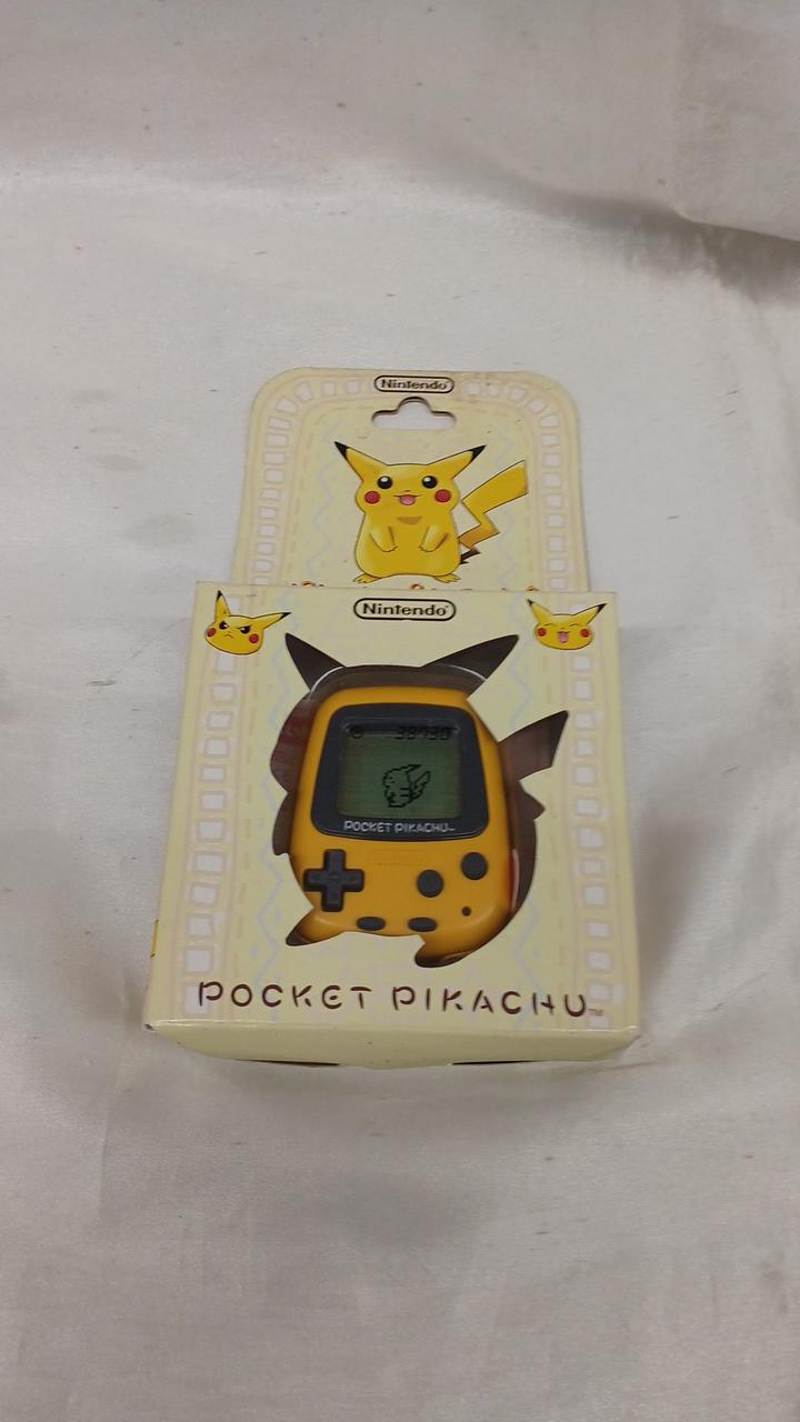 ポケットピカチュウ ポケモングッズ ポケット ピカチュウ！カラー 金・銀といっしょ