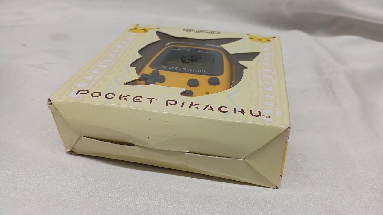 ポケットピカチュウ ポケモングッズ ポケット ピカチュウ！カラー 金・銀といっしょ
