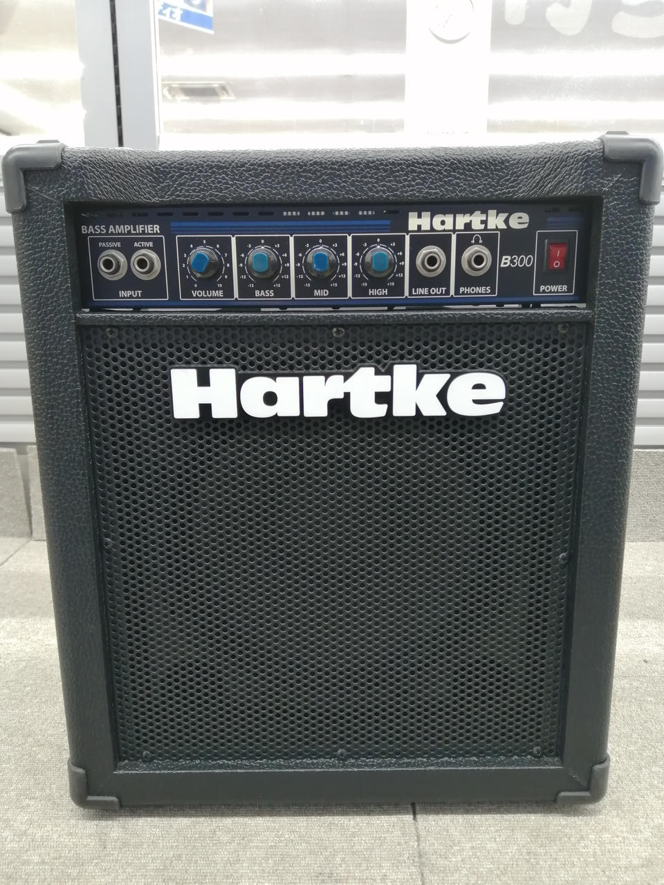 Hartke ハートキー B300 ベースアンプ 30W Hartke ハートキー B300 ベースアンプ 30W 自宅練習 - メルカリ