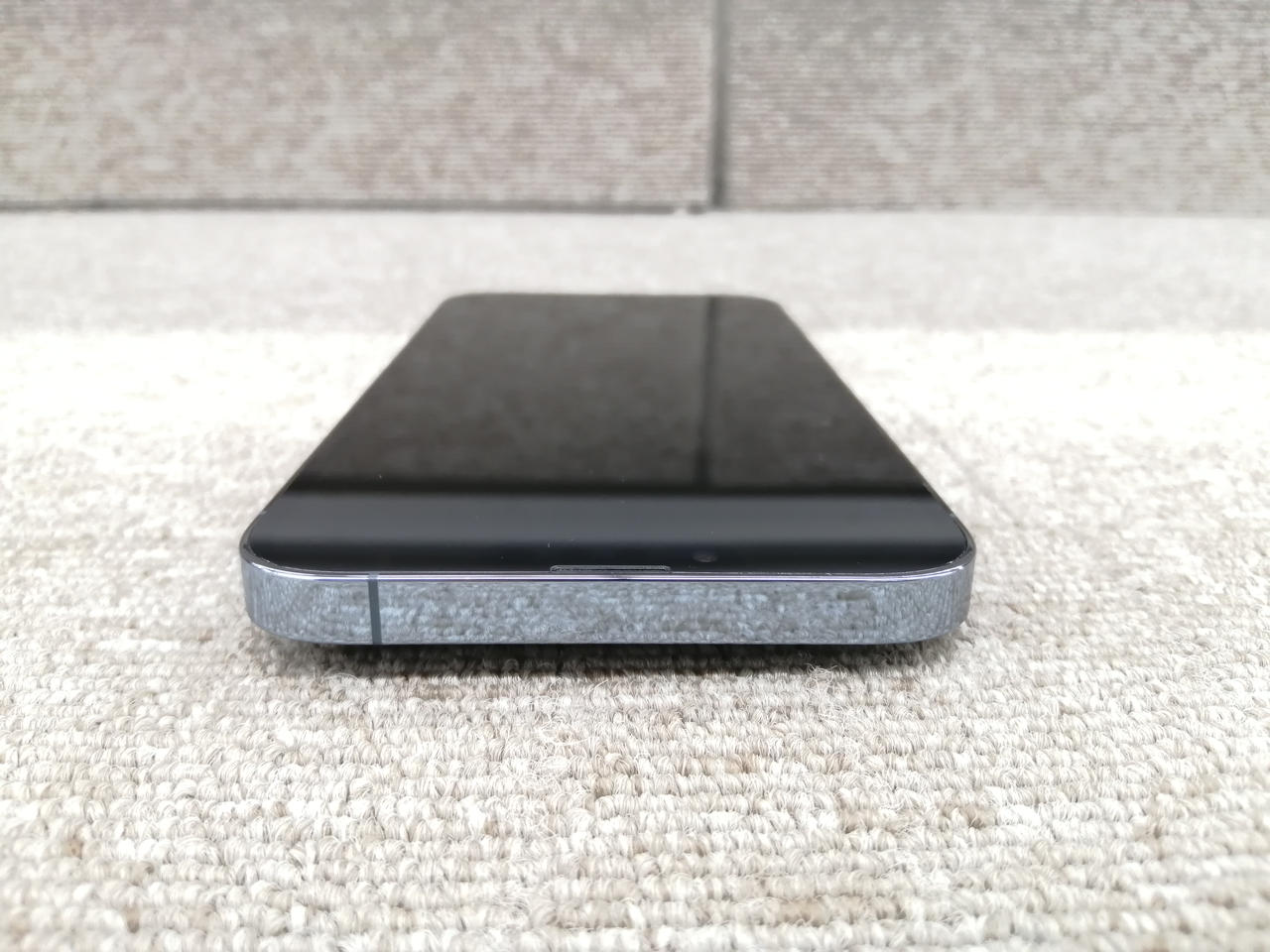 【ジャンク品】iPhone13 Pro 256GB 電源入らず／画面きれい iPhone 13 Pro バックパネル修理作業中スリープボタン反応ない