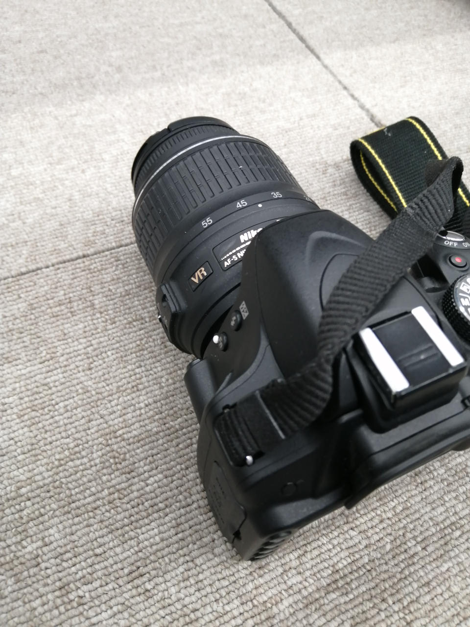 Nikon D3200 ダブルズームキット 25日まで掲載します！ ニコン D3200 200mmダブルズームキット レッド | デジタル一眼レフ